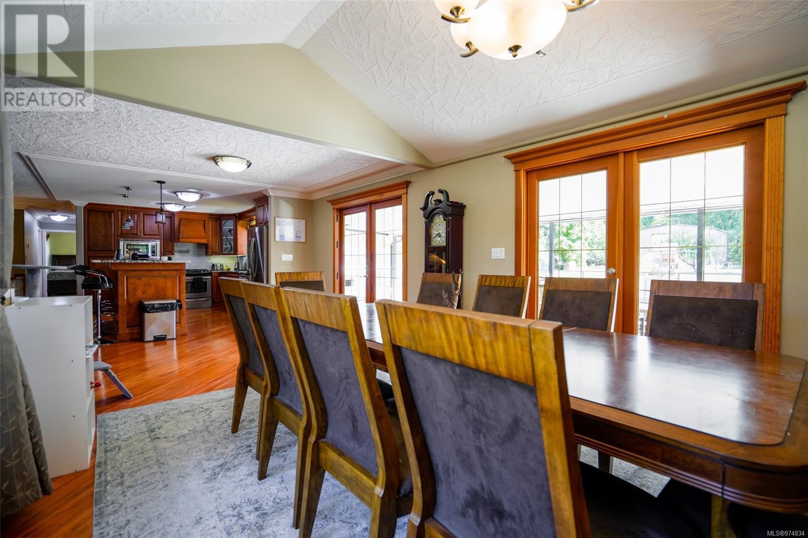 5953 Stuart Ave, Port Alberni real estate listing 974834