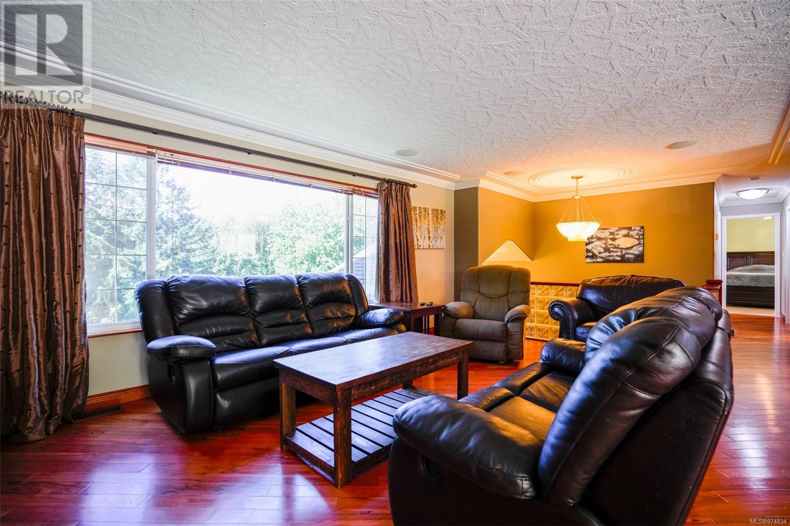 5953 Stuart Ave, Port Alberni real estate listing 974834