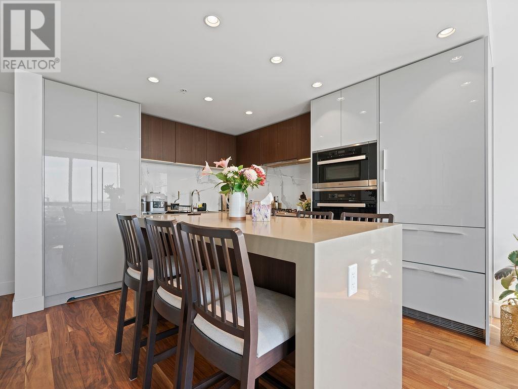 1302 1632 LIONS GATE LANE, North Vancouver