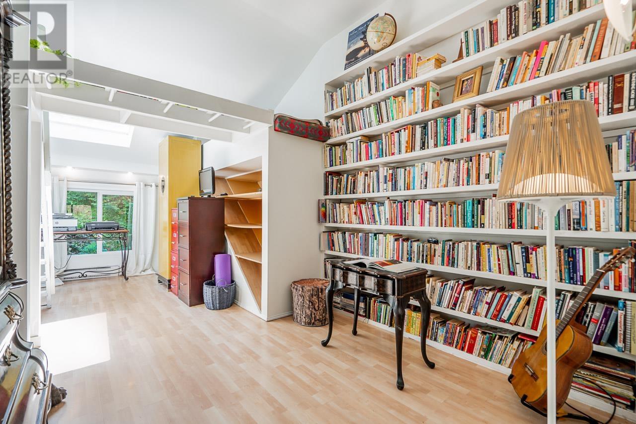 2250 FARRER COVE PLACE, Port Moody real estate listing R2967670