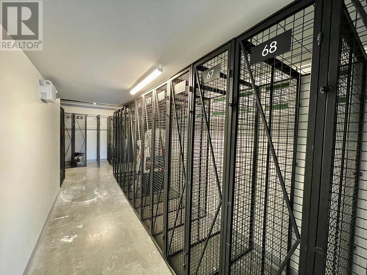 #102 345 DOUGALL ROAD N - Image 11