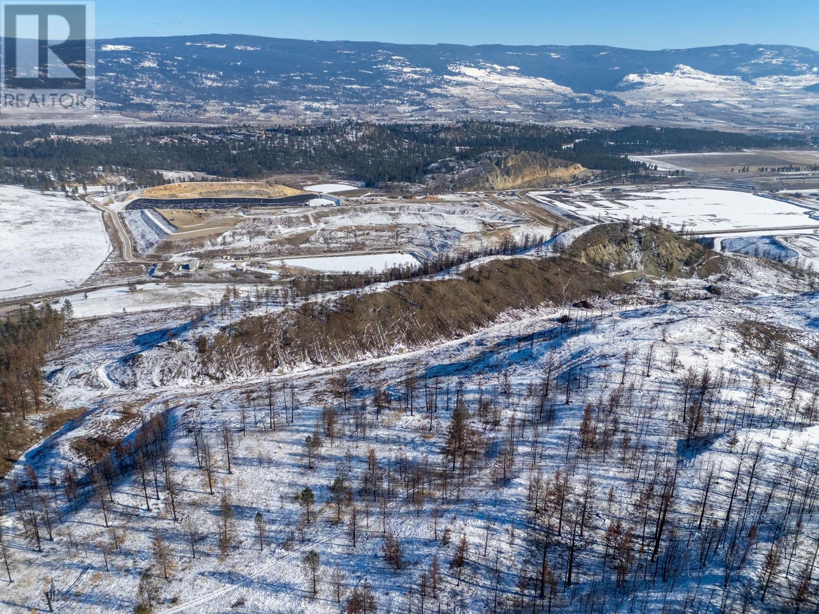  2040 Glenmore Road North, Kelowna