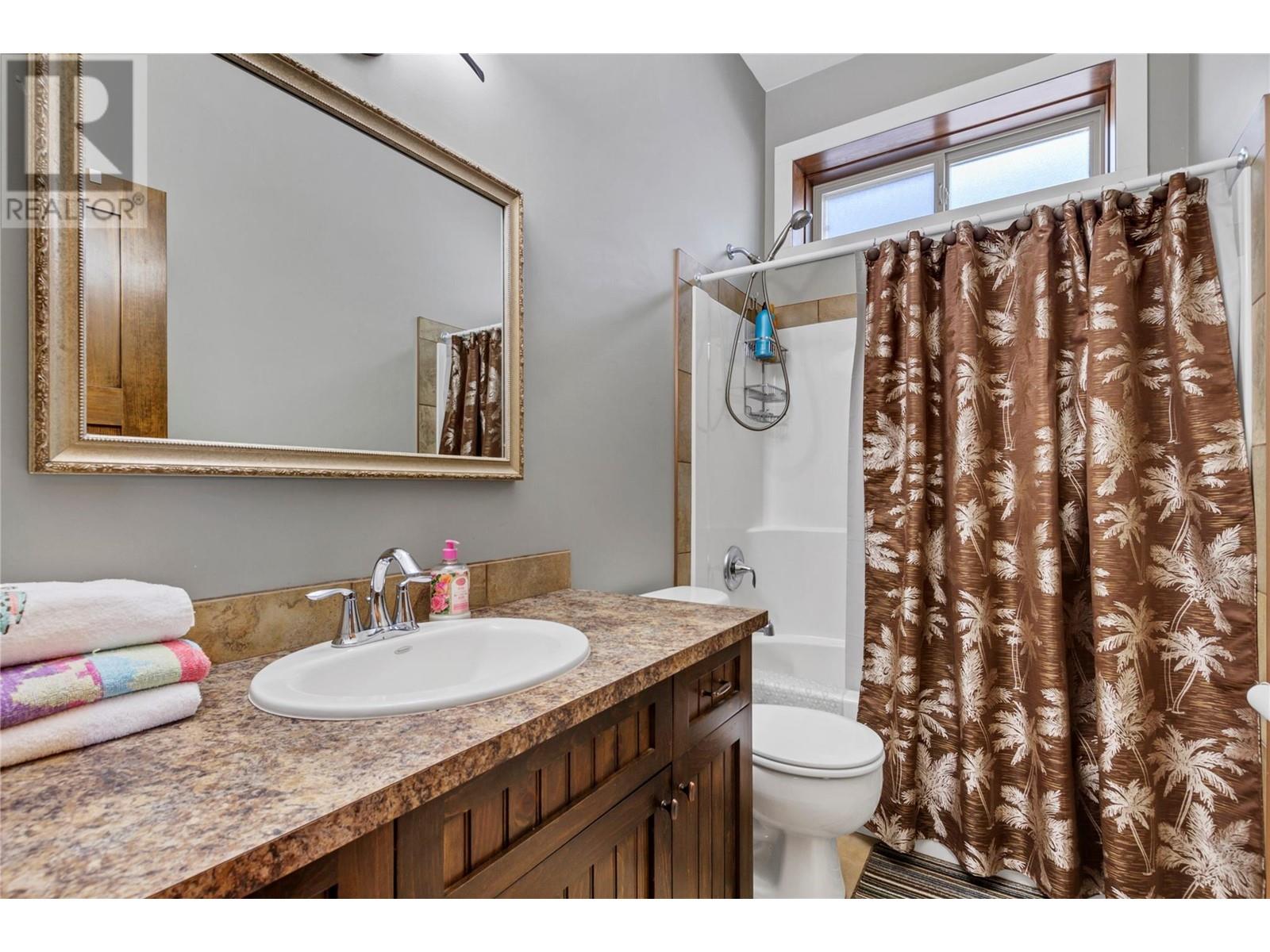  12775 Shoreline Drive, Lake Country