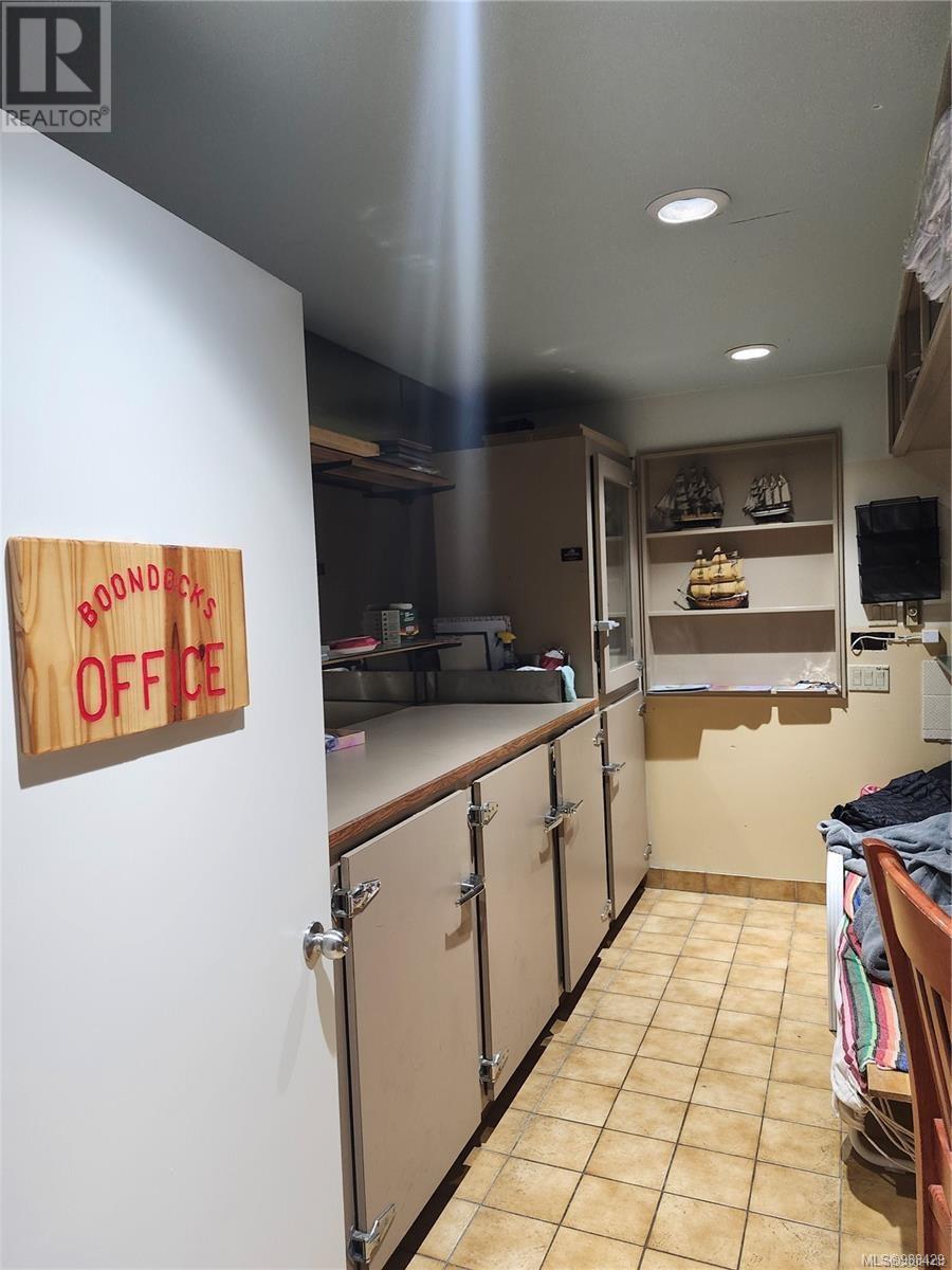  9819 Fifth Street, Sidney