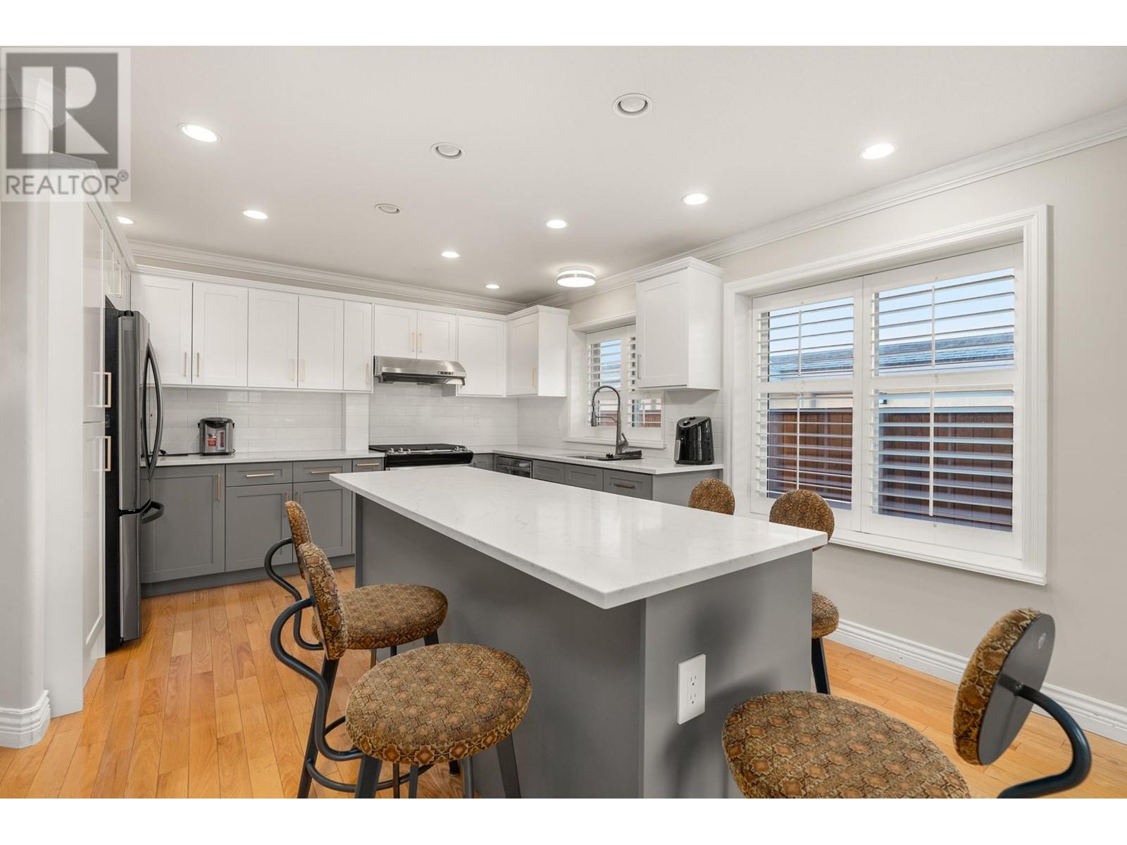 11540 KINGFISHER Drive, Richmond