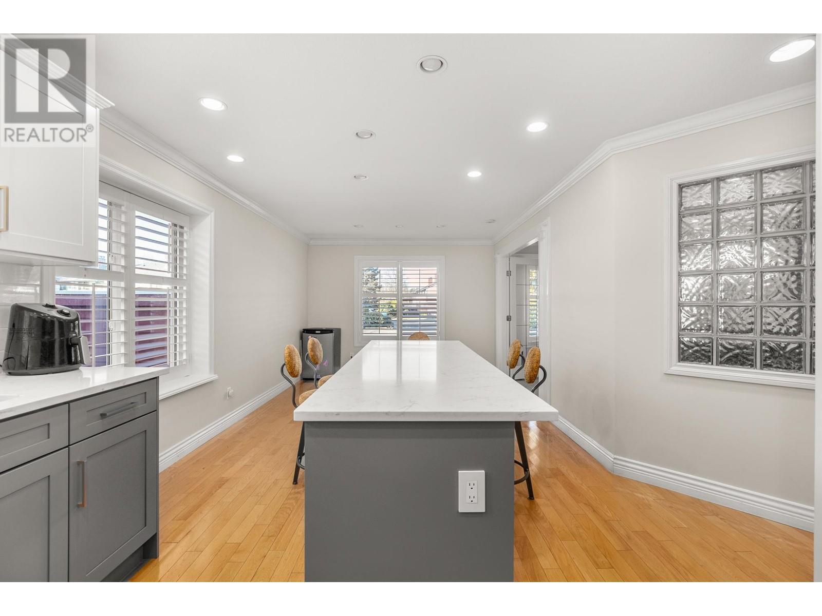 11540 KINGFISHER Drive, Richmond
