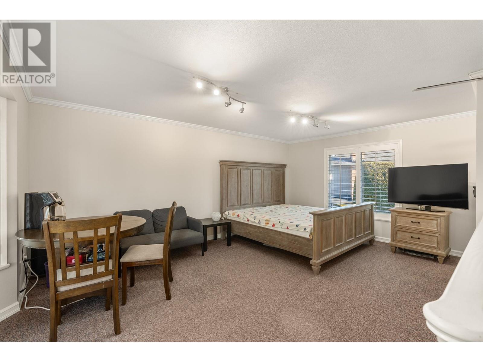 11540 KINGFISHER Drive, Richmond