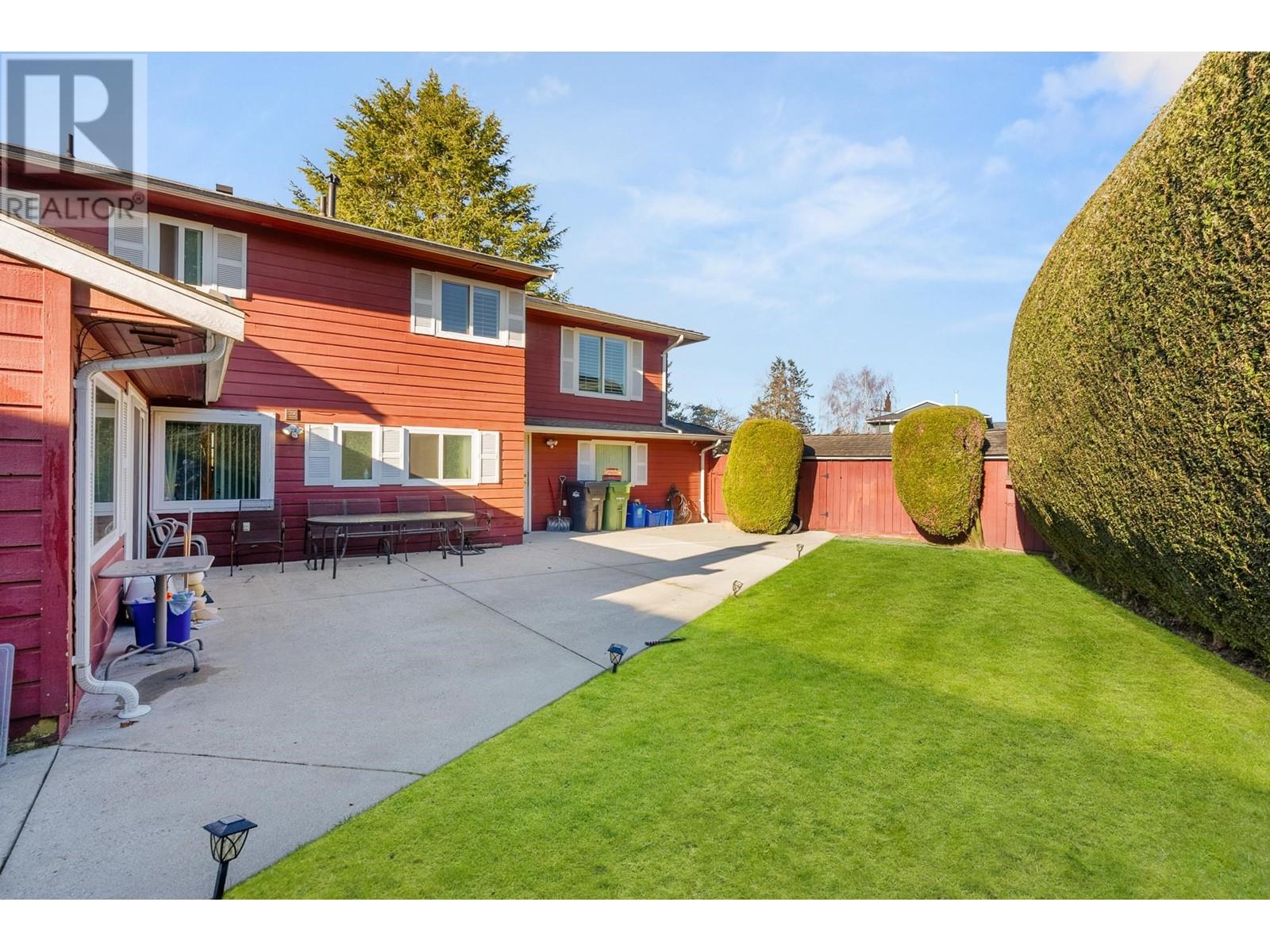 11540 KINGFISHER Drive, Richmond