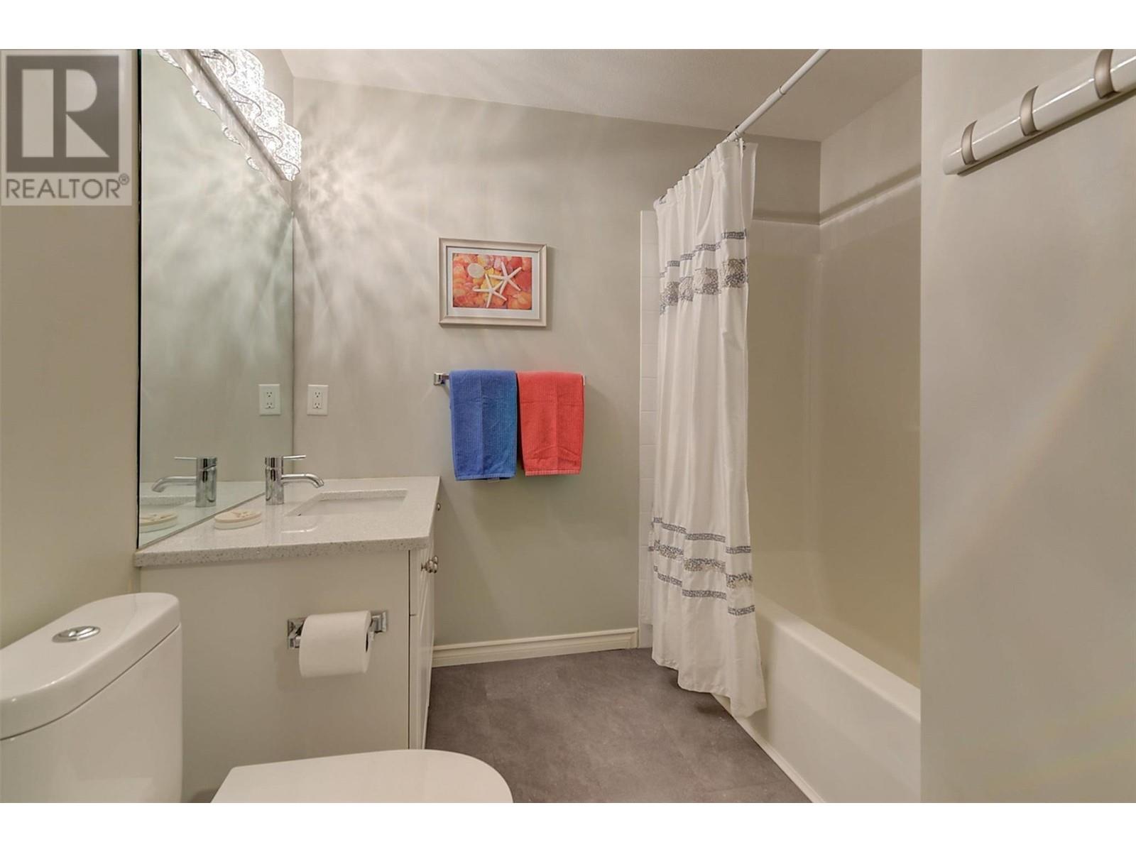 105 3570 Woodsdale Road, Lake Country