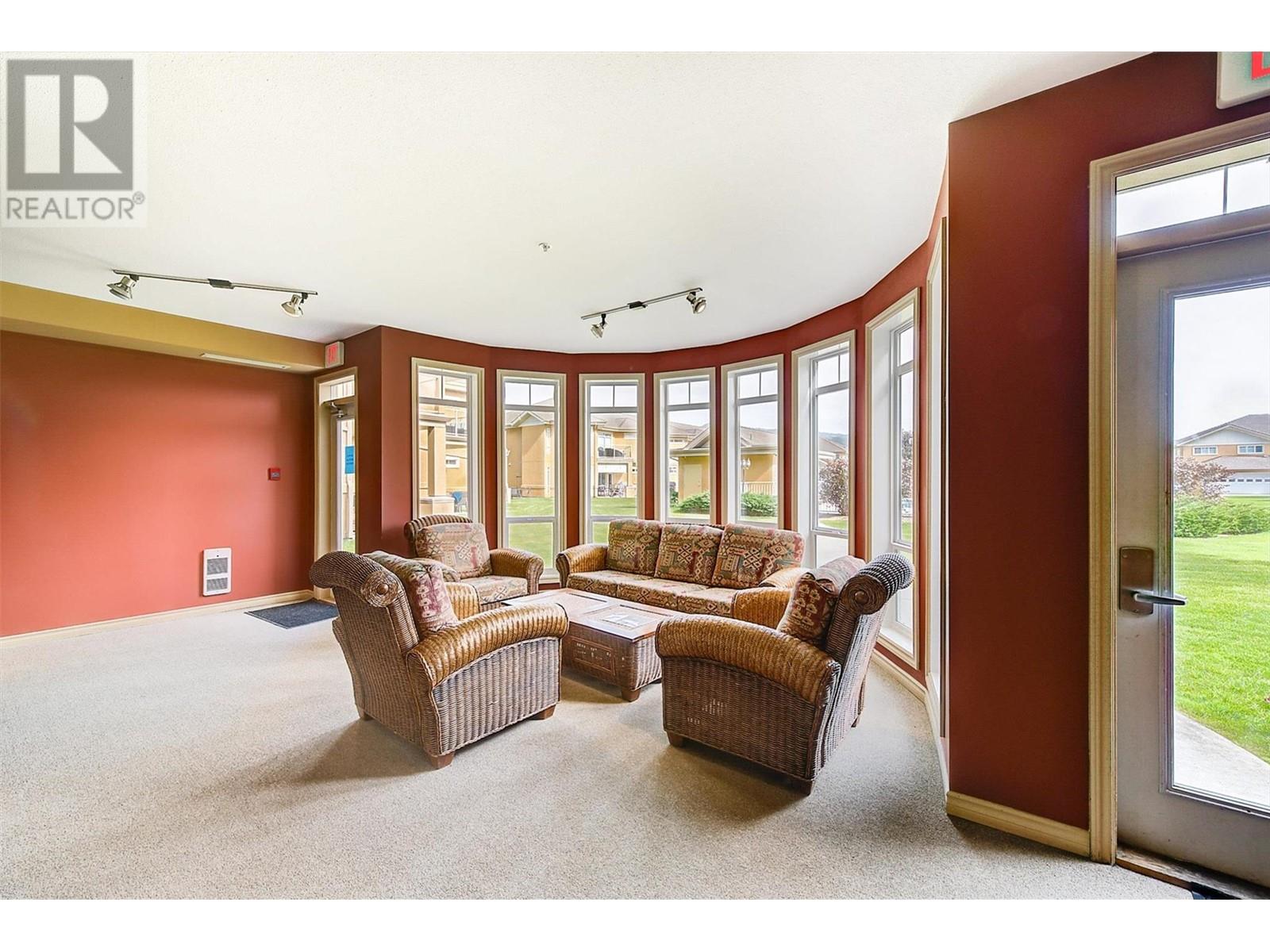 105 3570 Woodsdale Road, Lake Country