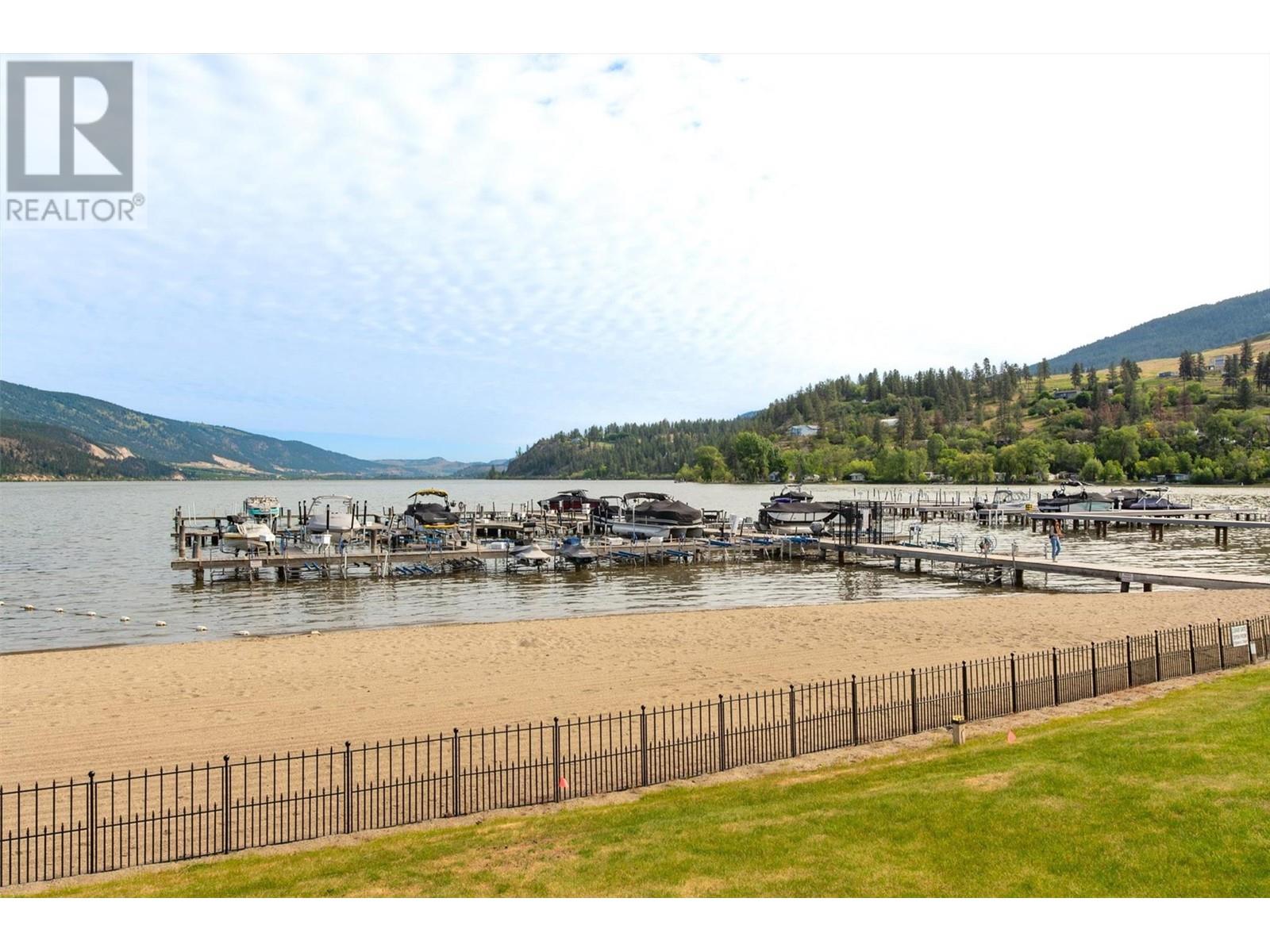 105 3570 Woodsdale Road, Lake Country