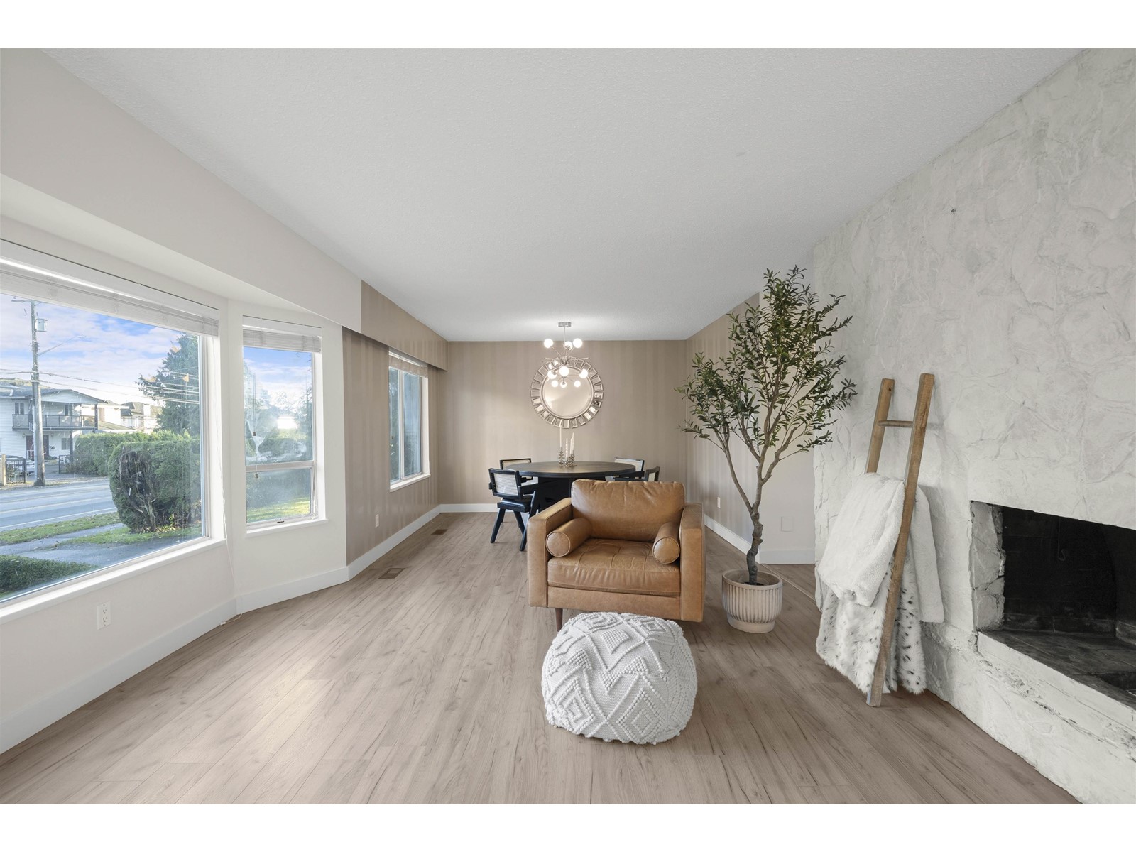 Photo 6 of 8941 132 Street, Surrey BC