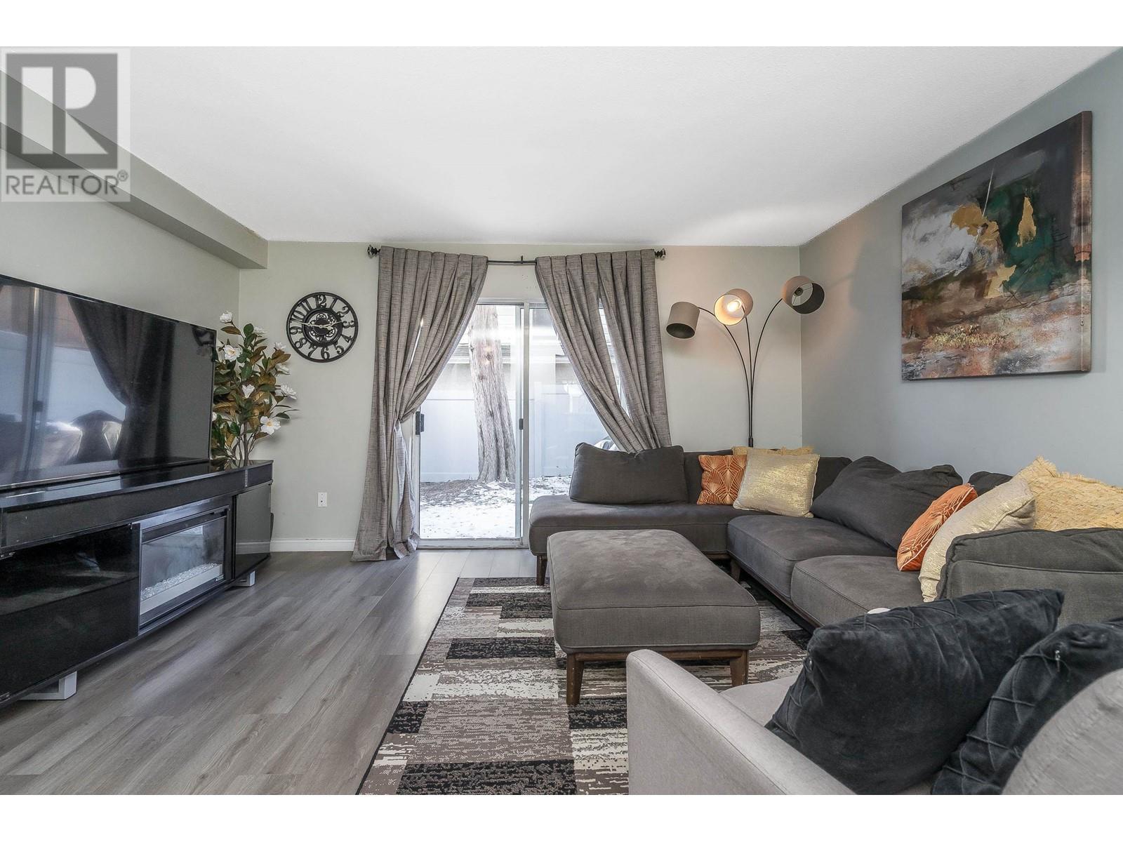 15 22411 124 AVENUE, Maple Ridge