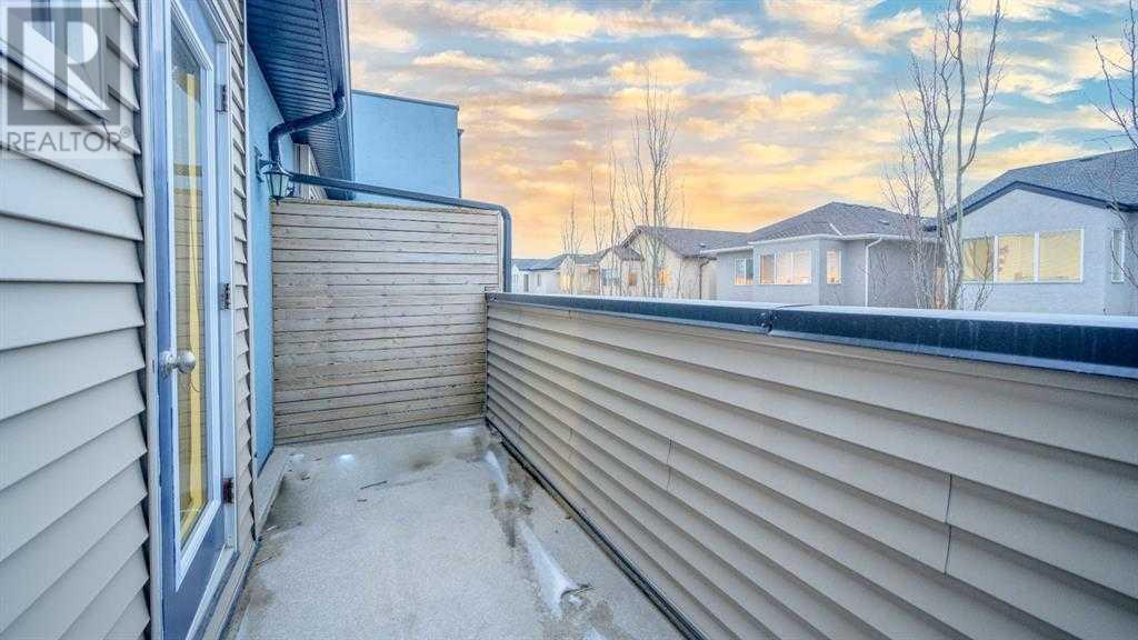 Single Family House for Sale in  Covecreek Circle NE Coventry Hills Calgary 