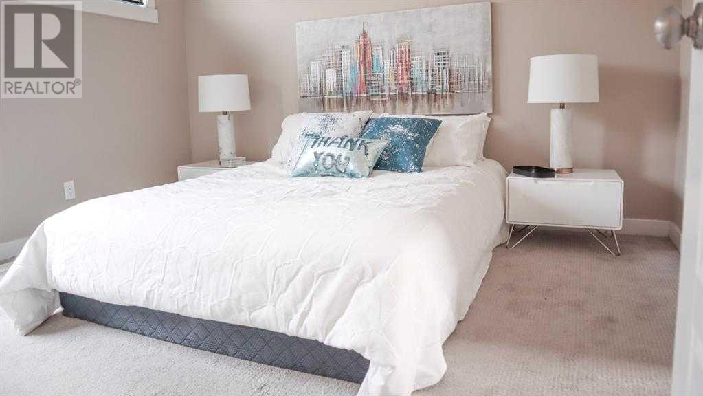Single Family House for Sale in  Covecreek Circle NE Coventry Hills Calgary 