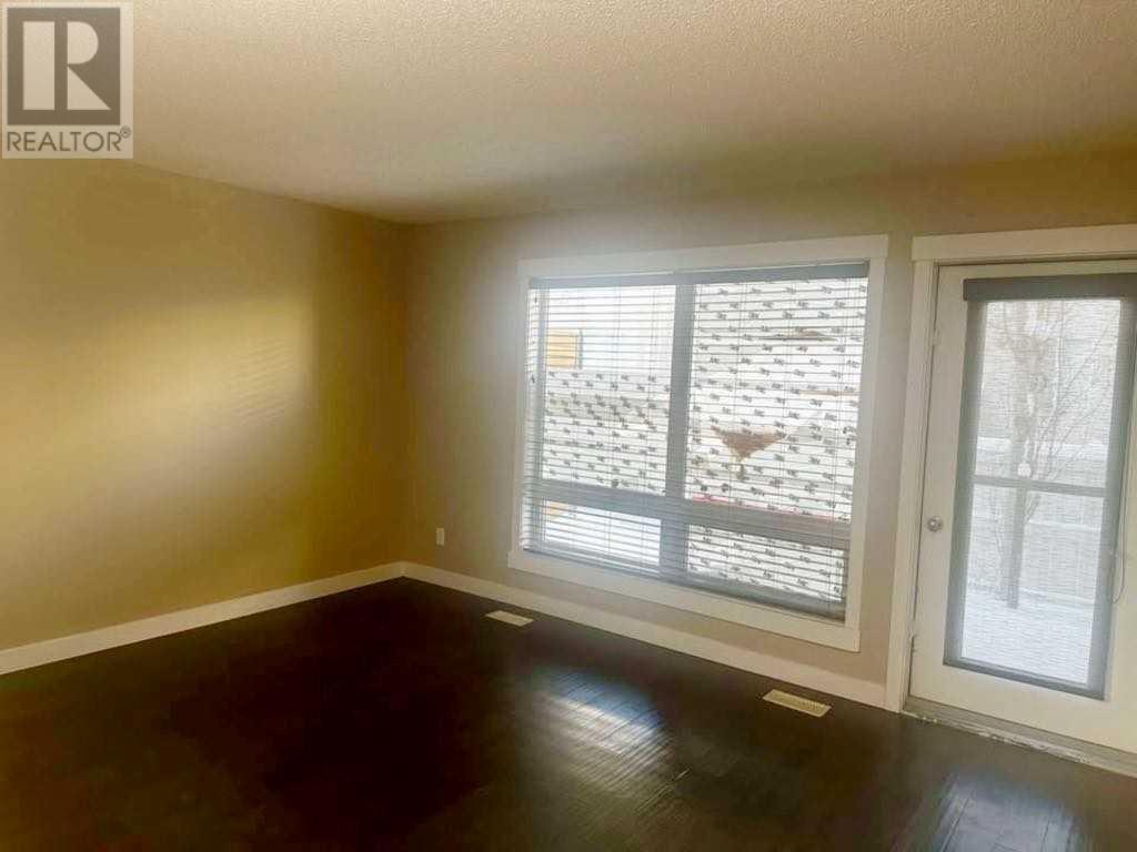 Single Family House for Sale in  Covecreek Circle NE Coventry Hills Calgary 