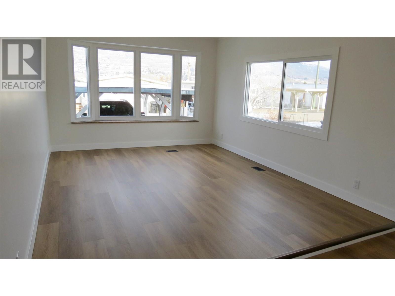 40 6902 Okanagan Landing Road, Vernon