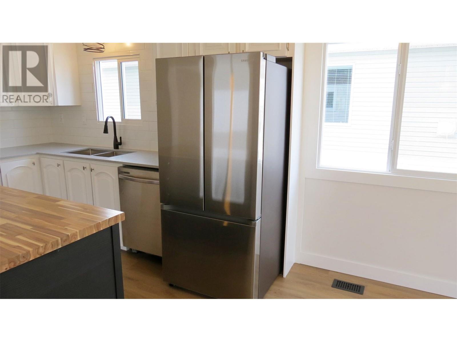 40 6902 Okanagan Landing Road, Vernon
