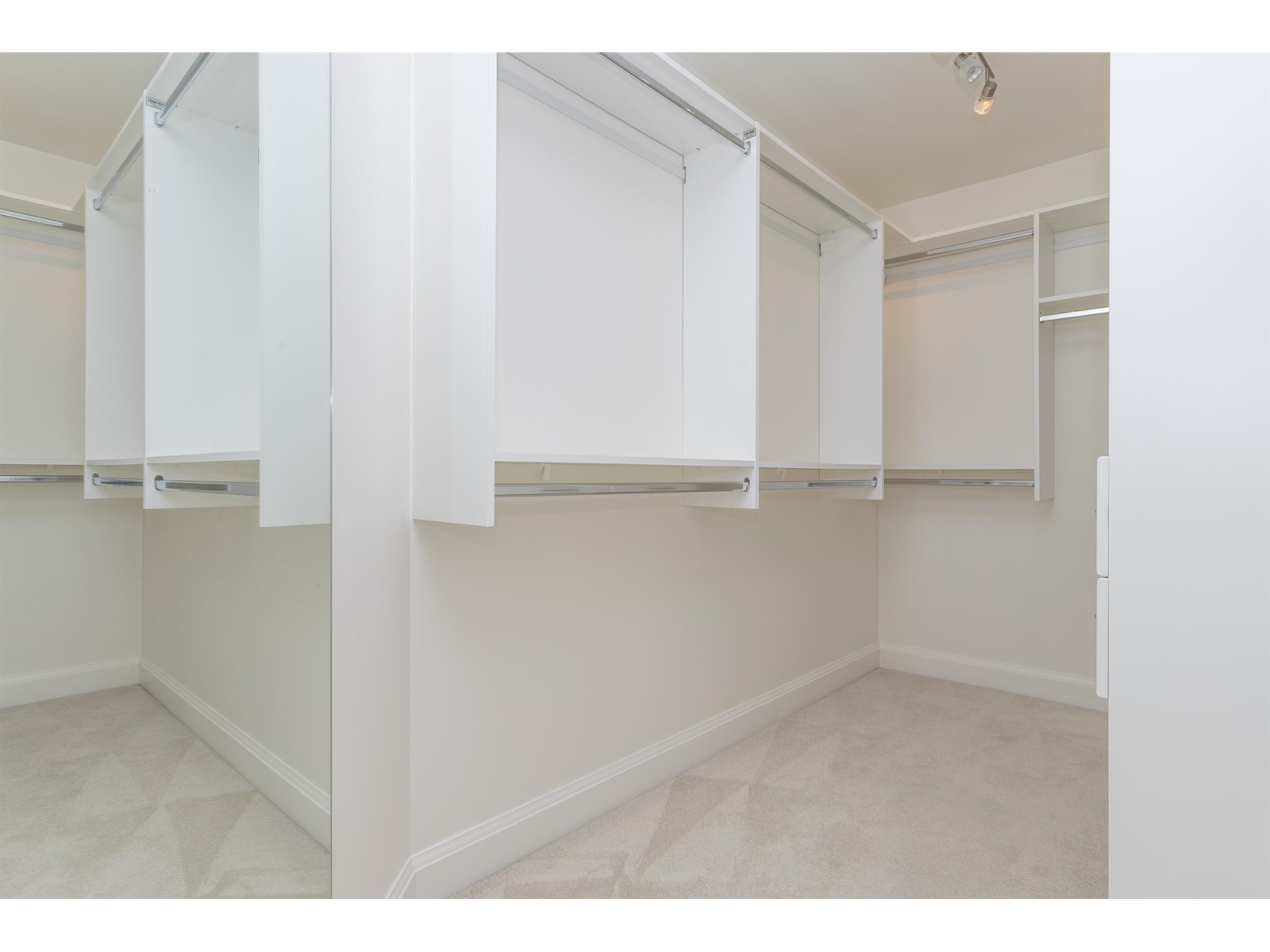 2202 MADRONA PLACE, Surrey