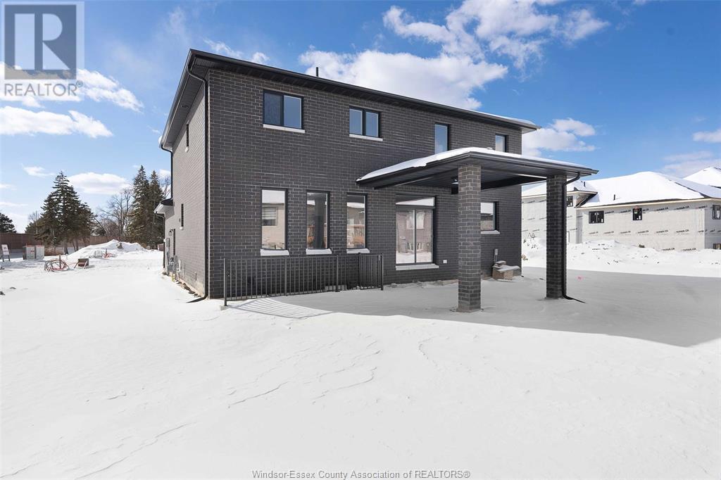 Photo 49 of 2490 Partington Avenue, Windsor ON