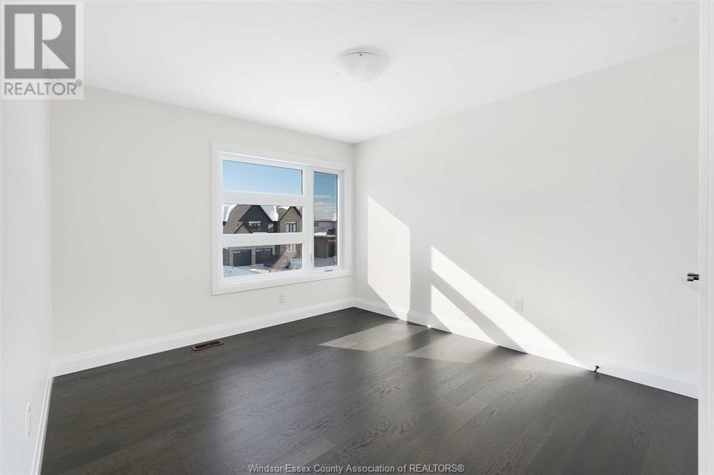 Photo 35 of 2490 Partington Avenue, Windsor ON