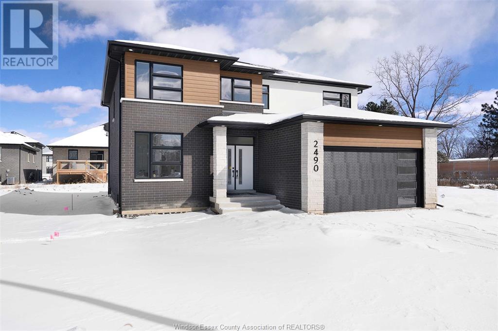 Photo 45 of 2490 Partington Avenue, Windsor ON