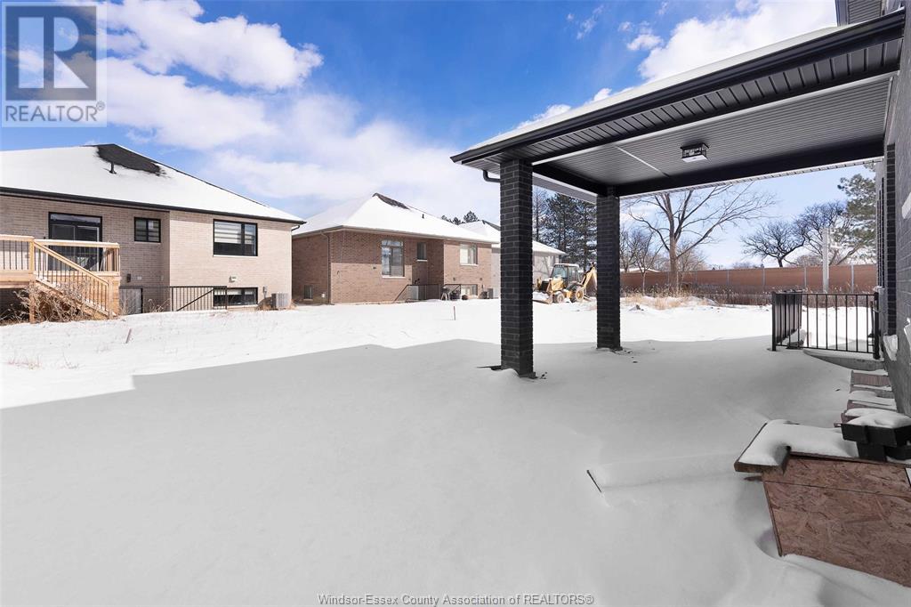 Photo 47 of 2490 Partington Avenue, Windsor ON