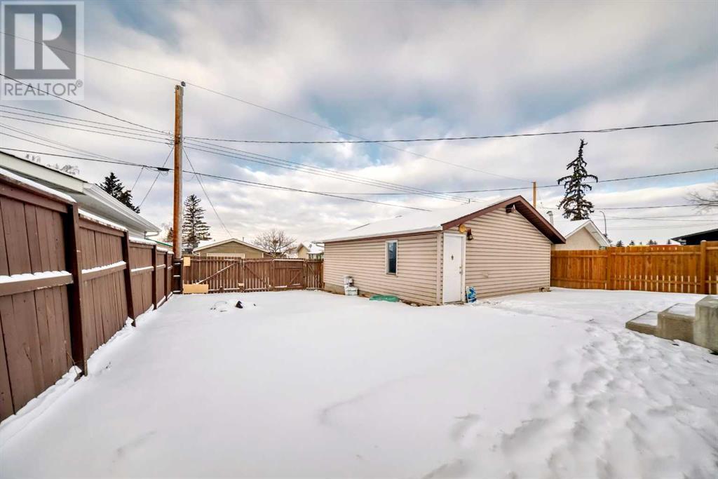 Single Family House Bungalow for Sale in  Penbrooke Drive SE Penbrooke Meadows Calgary 