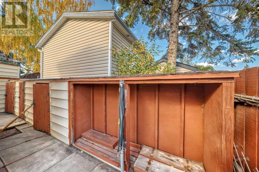 Single Family House Mobile Home for Sale in    Street NW Greenwood/Greenbriar Calgary 