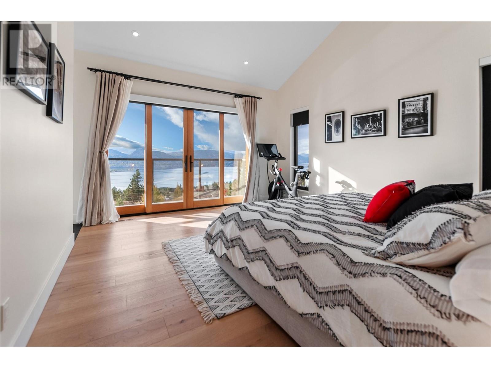 2710 WORKMAN Place, Naramata
