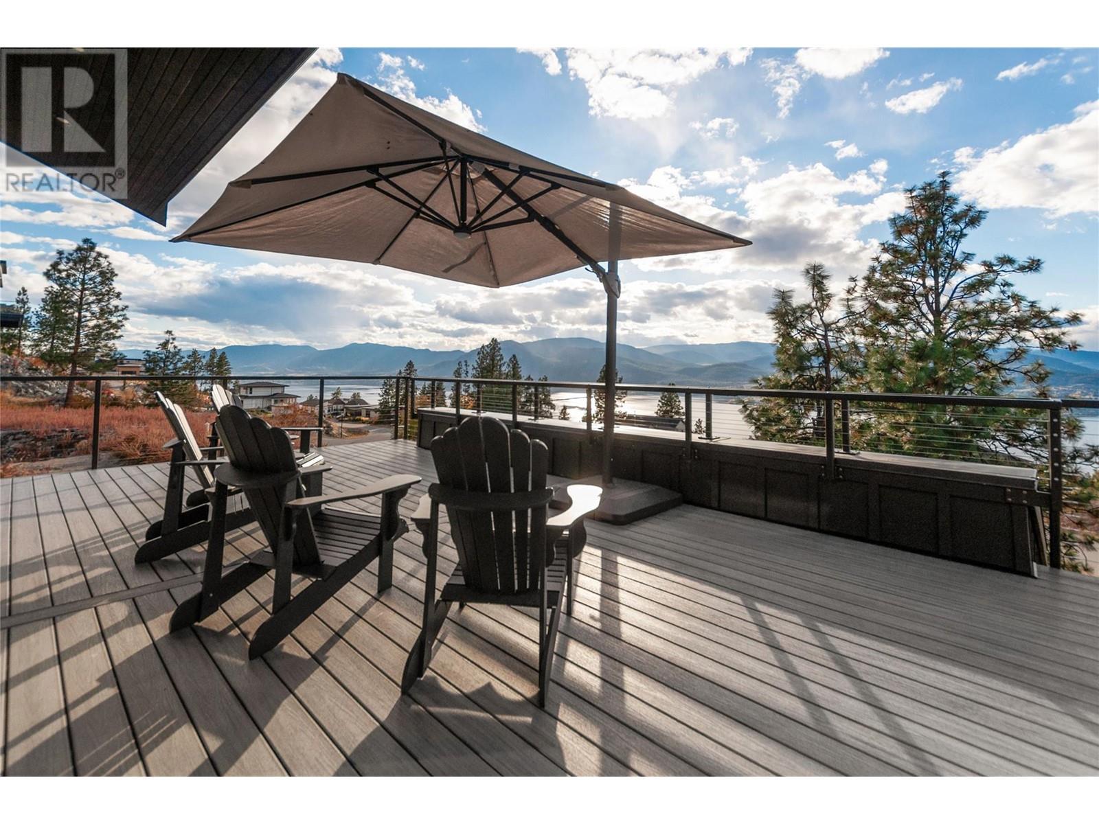 2710 WORKMAN Place, Naramata