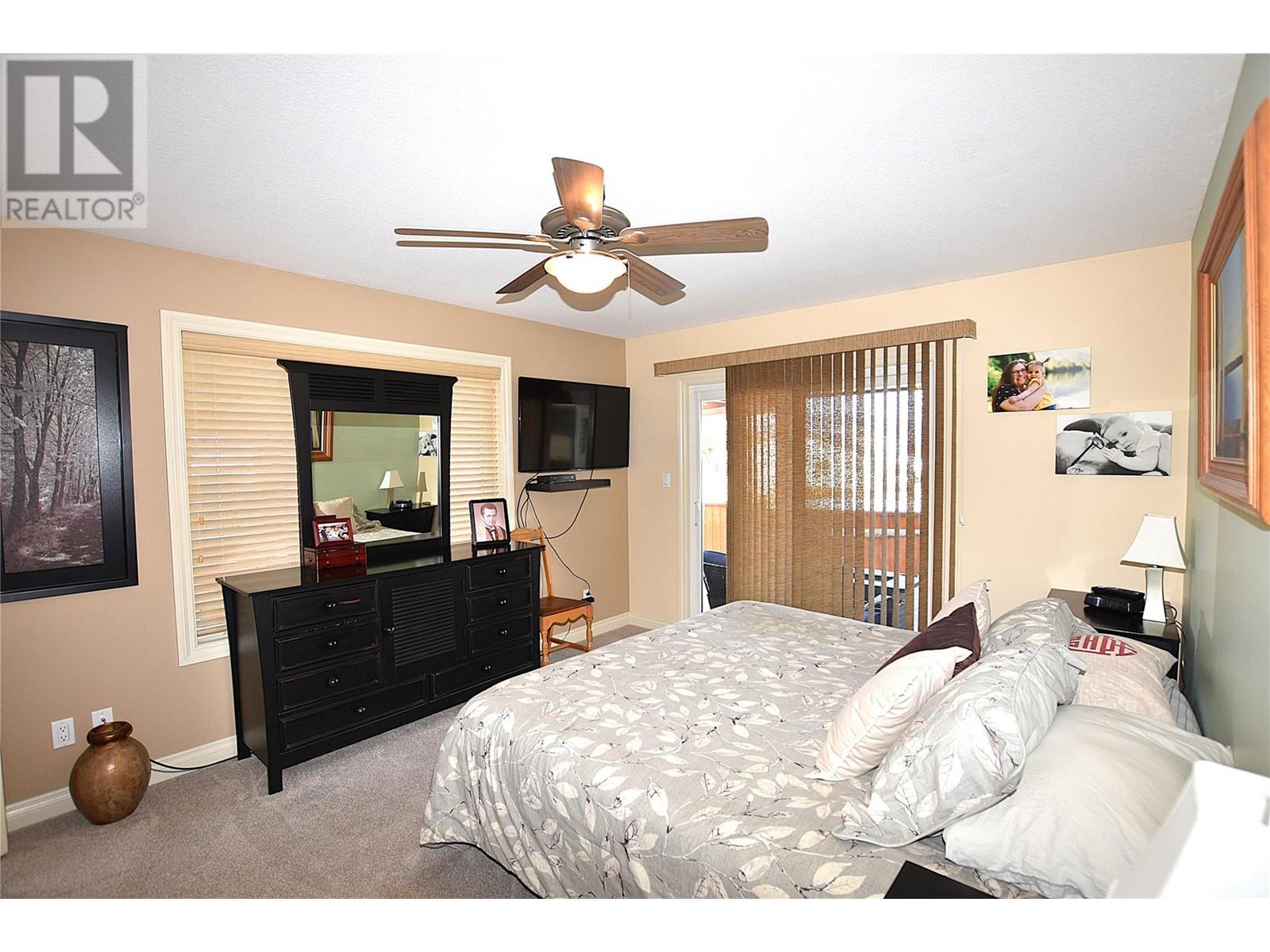 519 Loon Avenue, Vernon