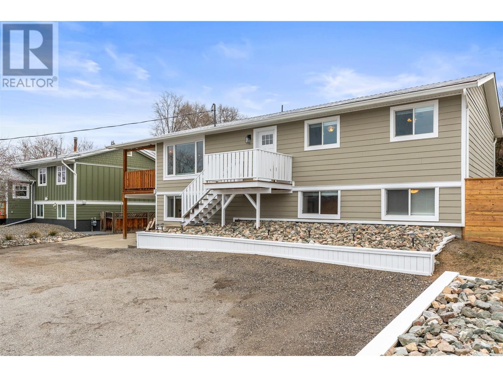 10809 Sherman Drive, Lake Country