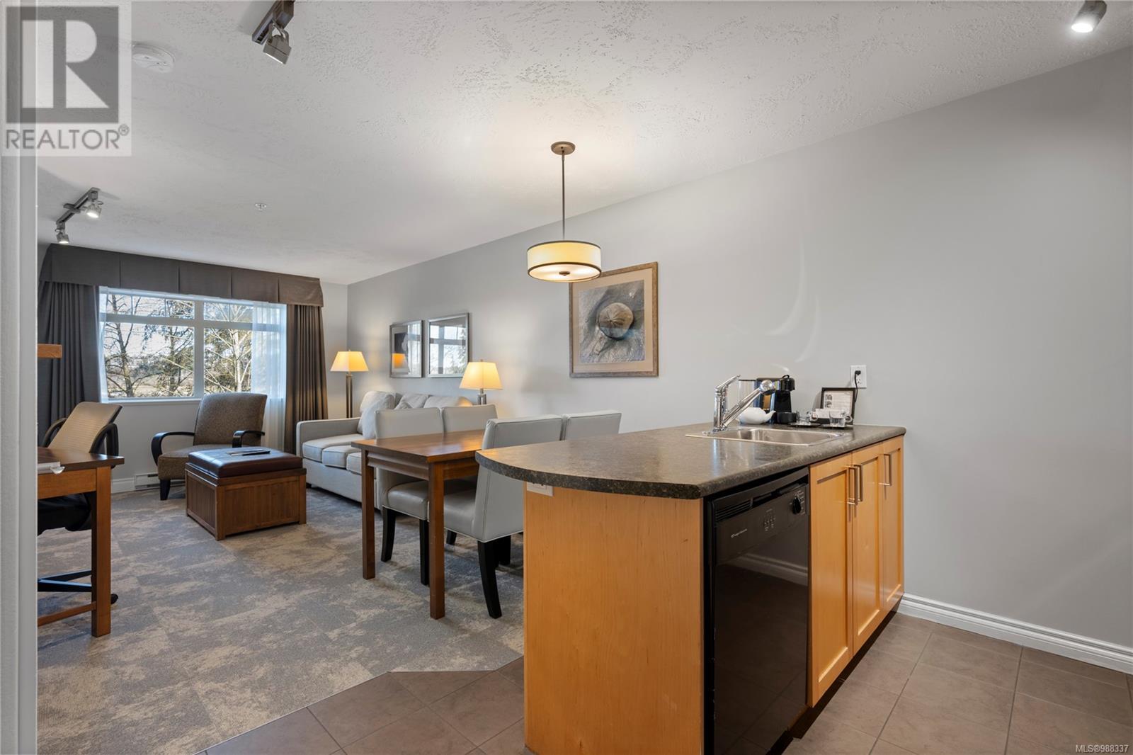 210D 1800 Riverside Lane, Courtenay real estate listing 988337