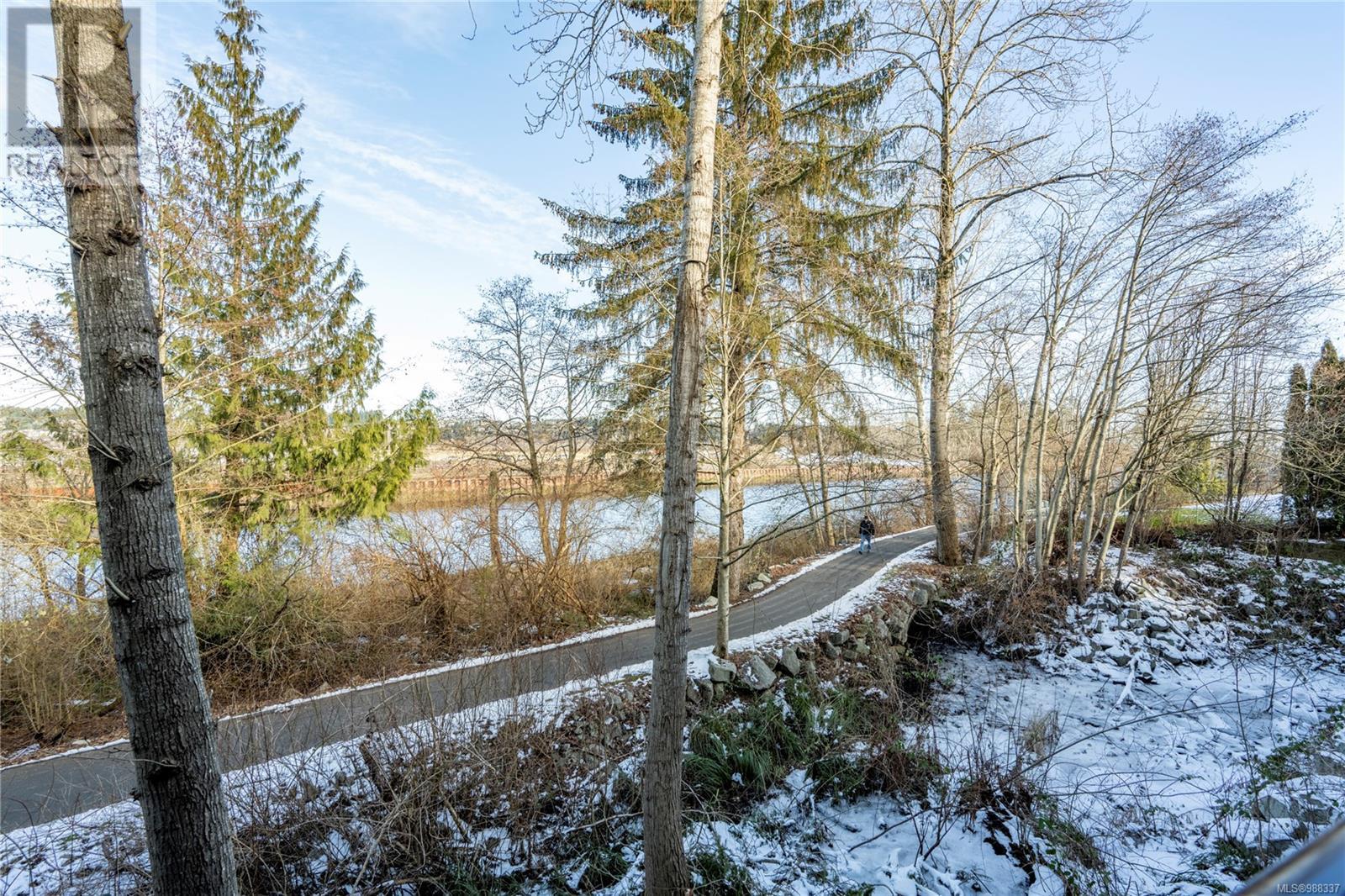 210D 1800 Riverside Lane, Courtenay real estate listing 988337