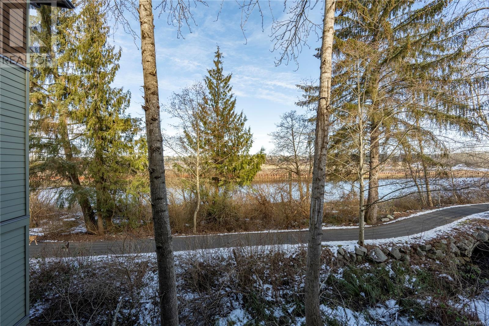 210D 1800 Riverside Lane, Courtenay real estate listing 988337
