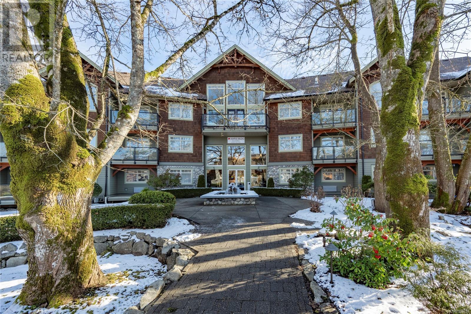 210D 1800 Riverside Lane, Courtenay real estate listing 988337