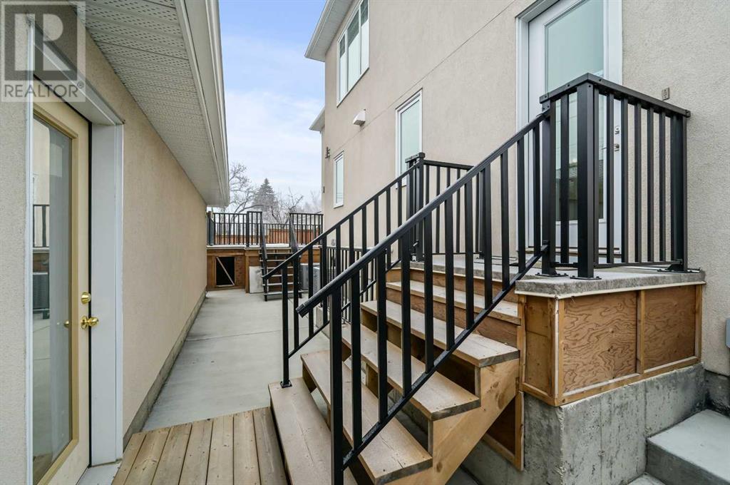 Single Family House for Sale in  Malibou Road SW Meadowlark Park Calgary 