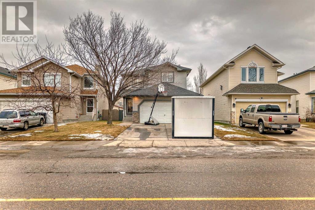 Single Family House for Sale in  Coventry Hills Way NE Coventry Hills Calgary 