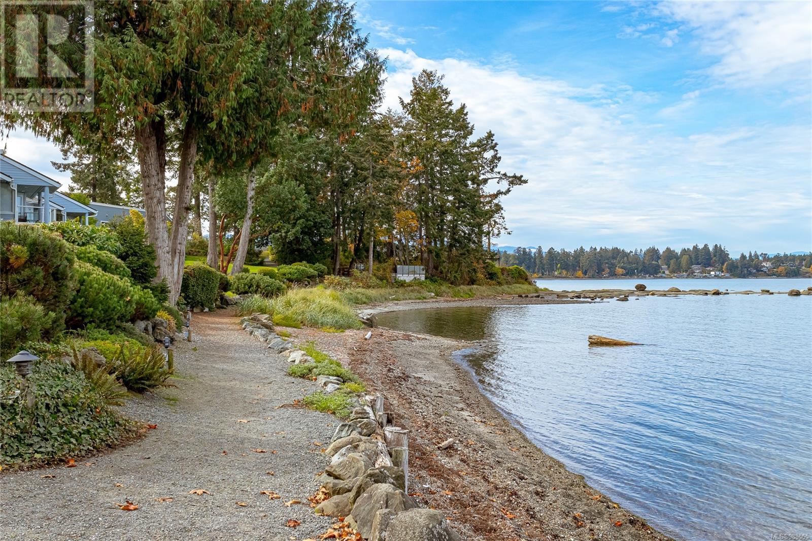 721 1600 Stroulger Rd, Nanoose Bay