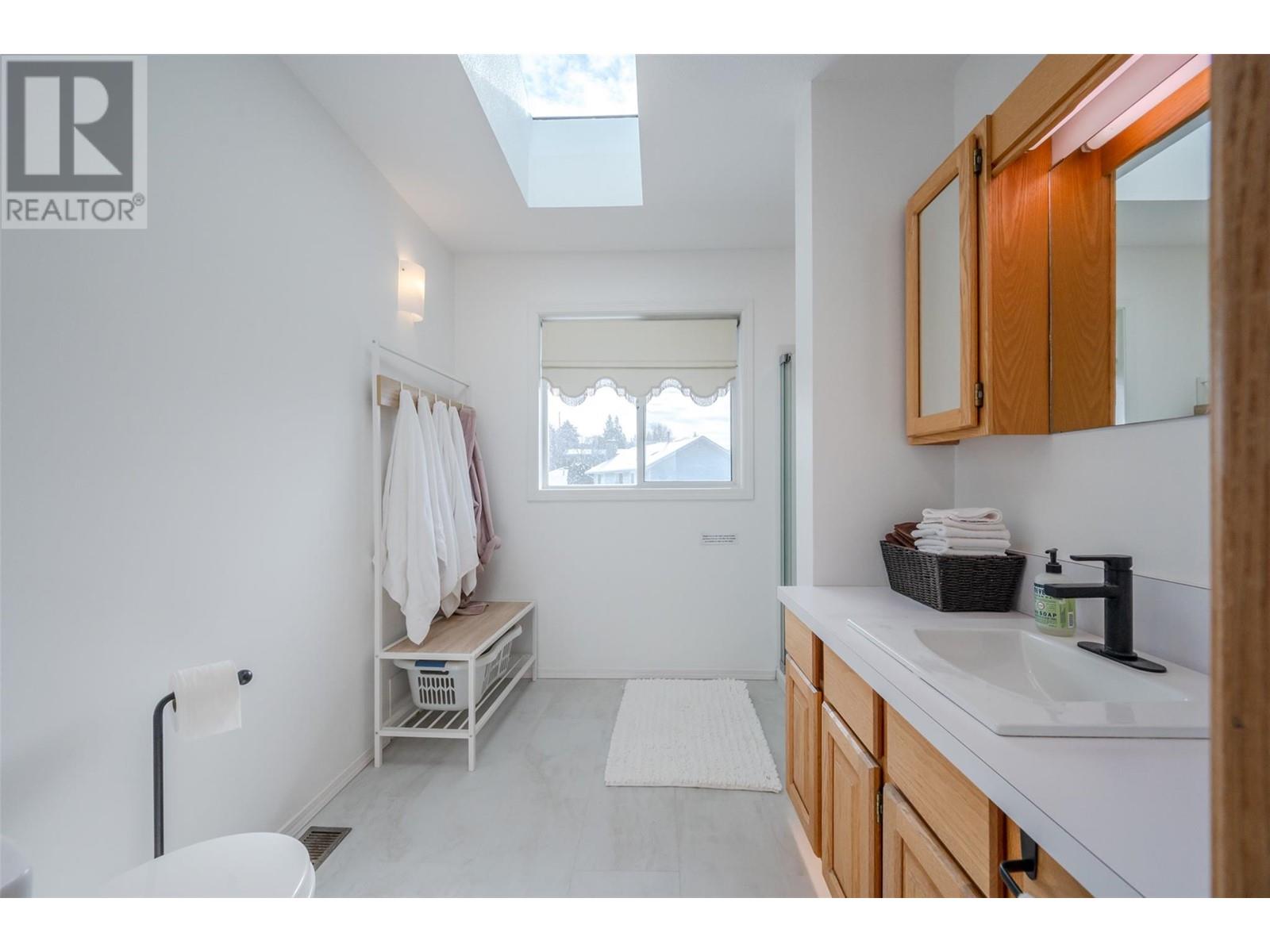 840 Uplands Avenue, Penticton