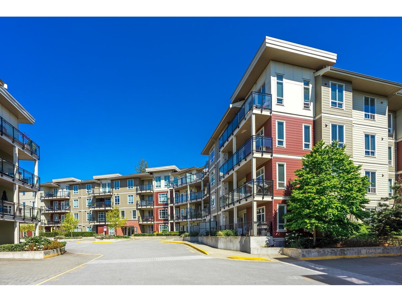 D107 20211 66 AVENUE, Langley real estate listing R2967501