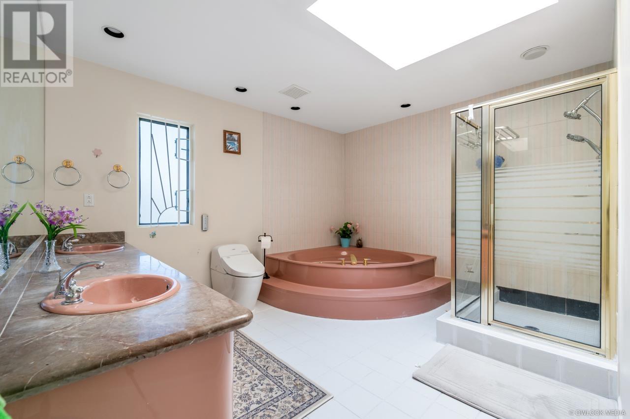 Photo 14 of 1428 W 58th Avenue, Vancouver BC