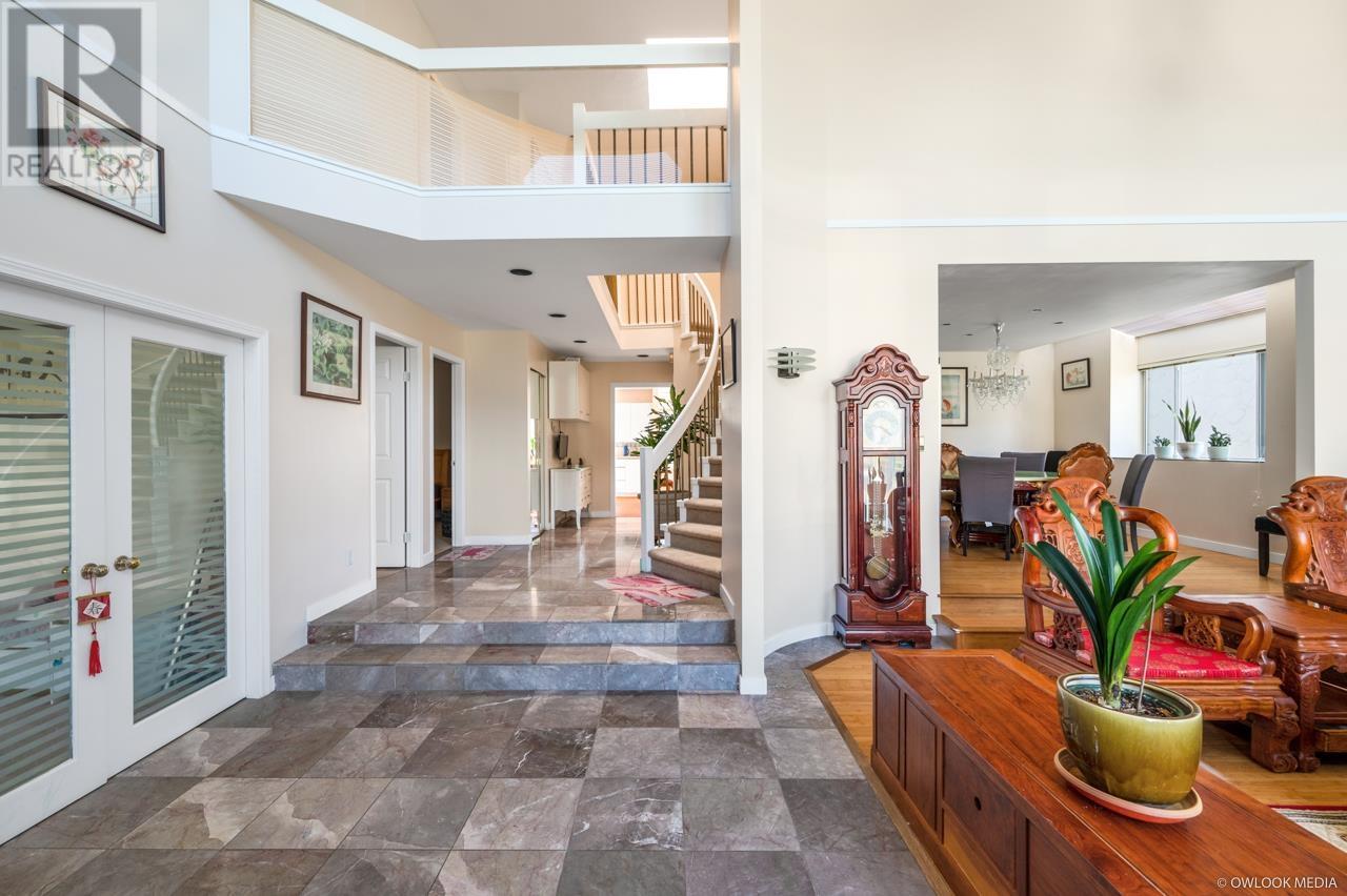 Photo 4 of 1428 W 58th Avenue, Vancouver BC