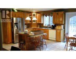 19 Hawthorn Avenue thumbnail 11
