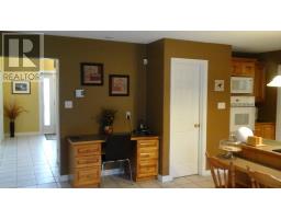 19 Hawthorn Avenue thumbnail 14
