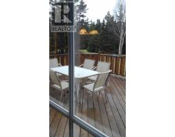 19 Hawthorn Avenue thumbnail 16