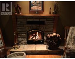 19 Hawthorn Avenue thumbnail 18