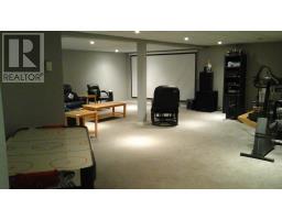19 Hawthorn Avenue thumbnail 43
