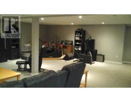 19 Hawthorn Avenue thumbnail 44
